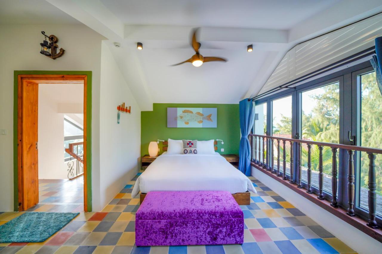 Salt Seaview 3Br Villa - An Bang Beach By Beachside Boutique Homes エクステリア 写真